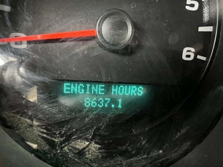 2012-gmc-2500-image-32