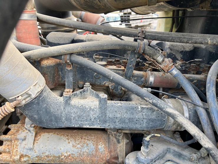 1999-mack-ch613-image-33