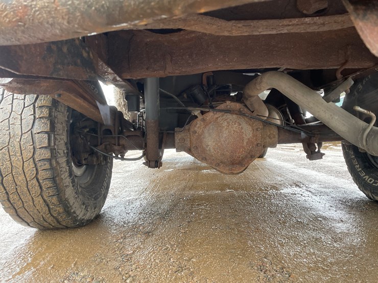 2009-chevrolet-silverado-2500-image-11