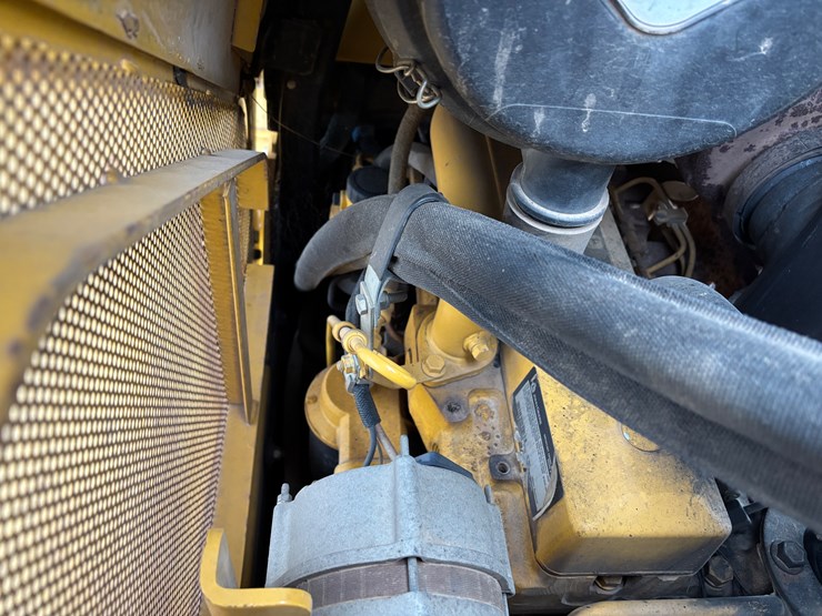 deere-650h-lgp-image-21