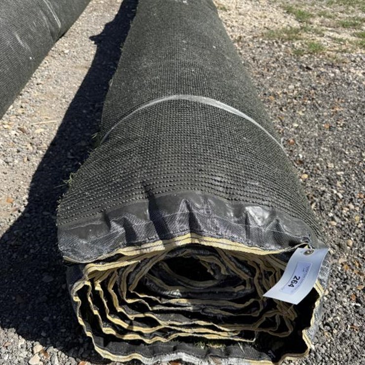 #264 • 40' Roll Of Turf - Tx-Lush