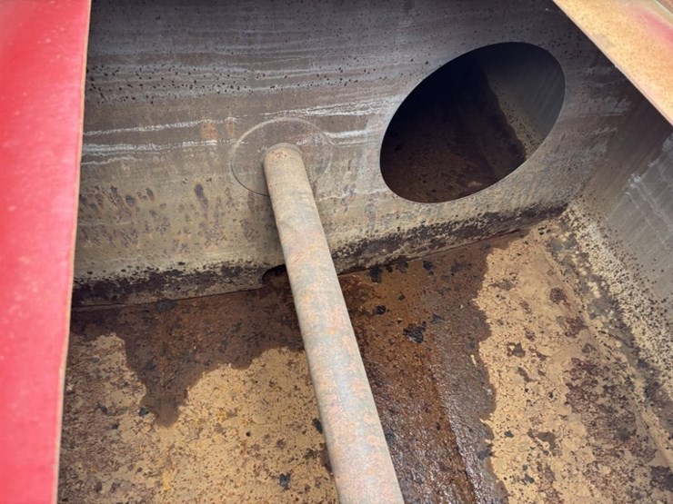 2001-peterbilt-357-image-45