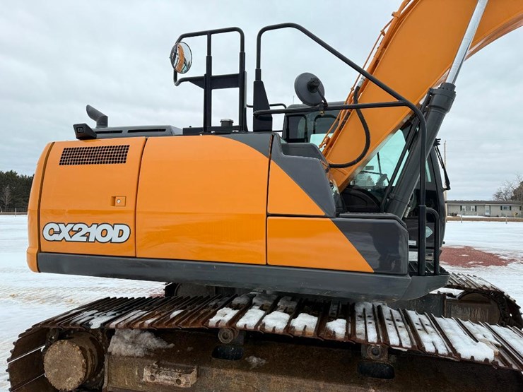 case-cx210d-image-21