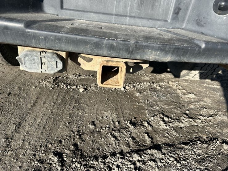 2014-ford-f150-xl-image-37