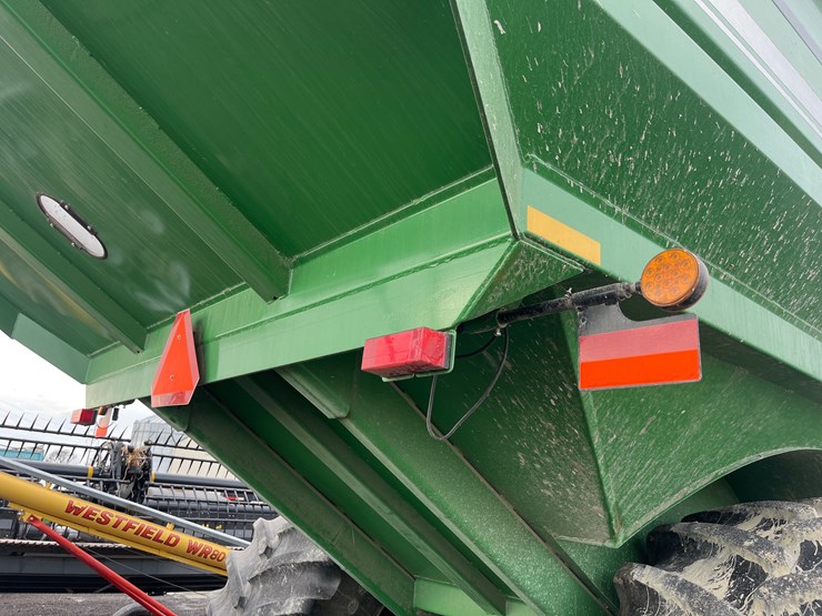 2020-j&m-1111-22t-image-23