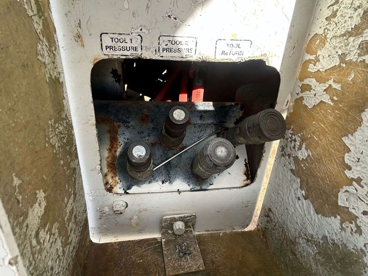 2013-dodge-ram-5500hd-image-35