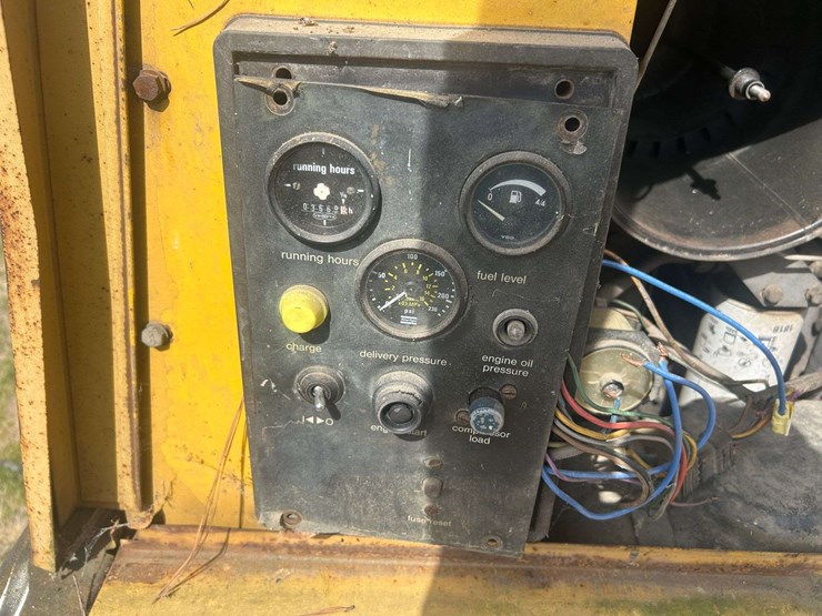 1990-atlas-copco-185-cfm-image-11