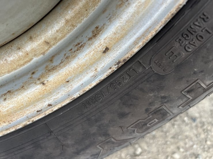 2008-gmc-sierra-3500-image-18