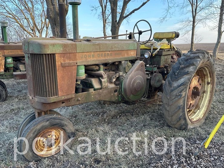 john-deere-720-image-1