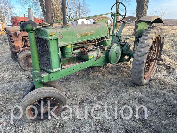 john-deere-b-image-1