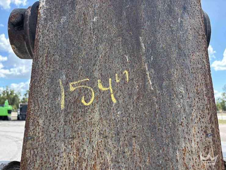 2020-deere-470g-lc-image-16