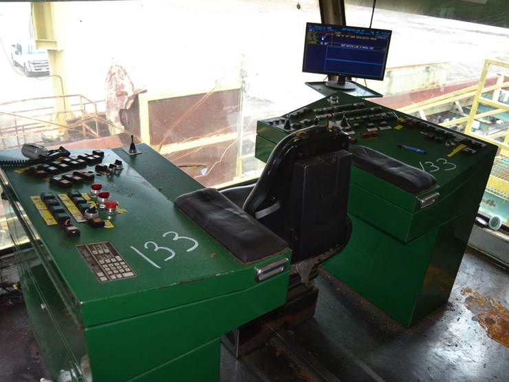 porter-10'x18'-control-cab-image-2