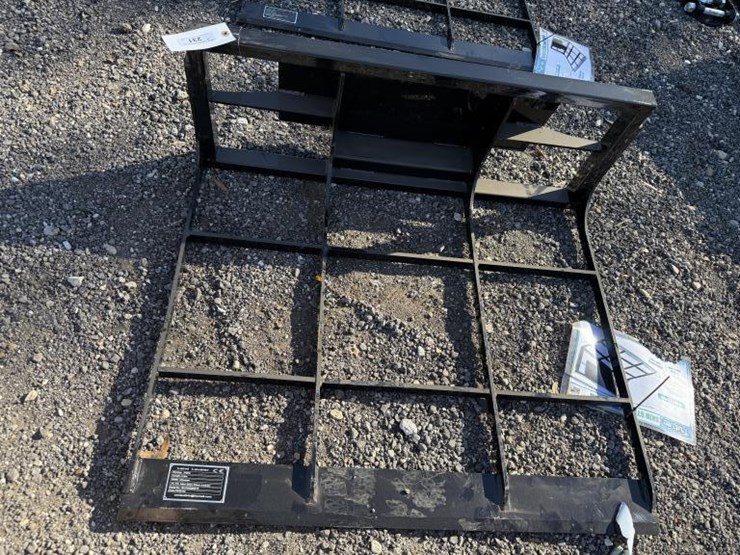 #231-•-mini-skid-steer-land-leveler-image-1