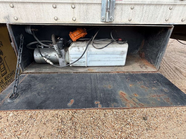 2004-great-dane-53-image-14