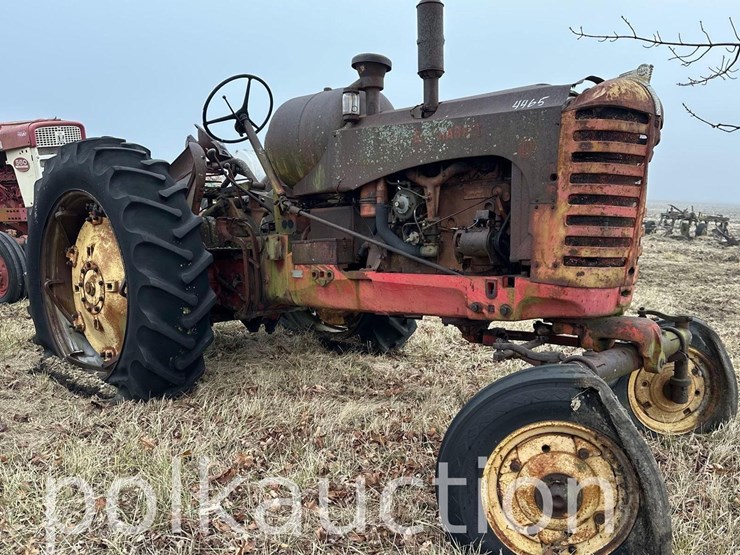 massey-ferguson-444-image-1