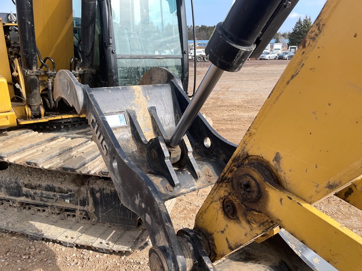 caterpillar-312f-image-14