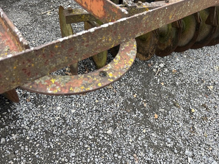 case-ih-370-image-15