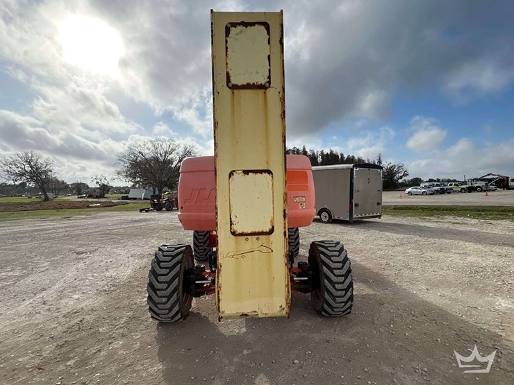 2016-jlg-800aj-image-18