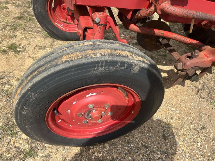 international-274-image-13