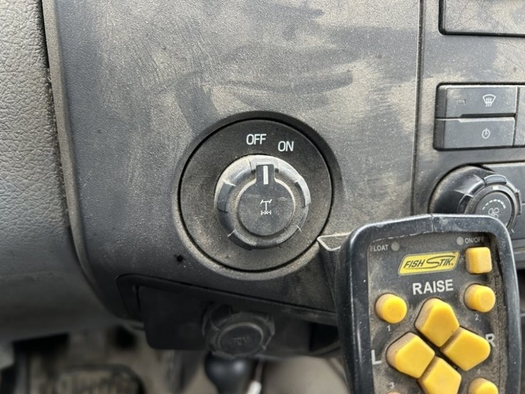 2012-ford-f250-sd-image-30