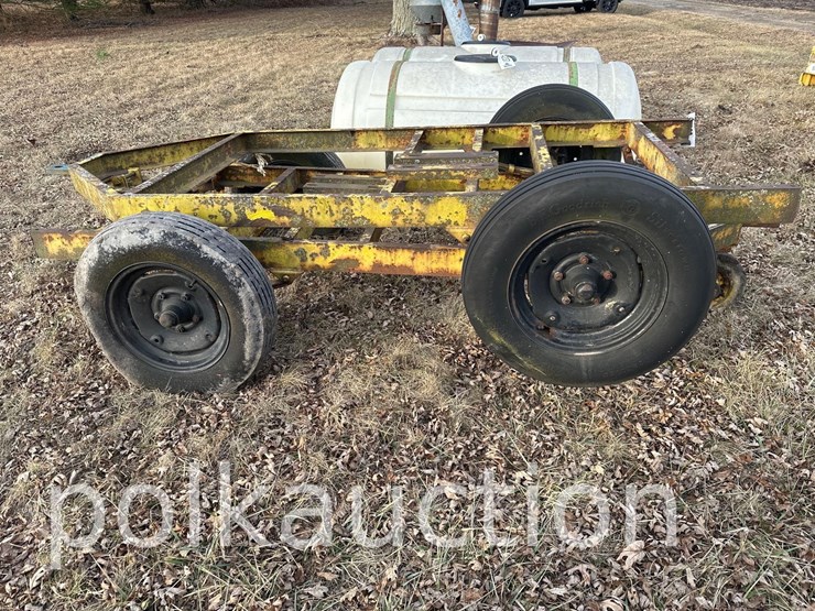 (2)-single-axle-trailers-(no-titles)-(hess)-image-2