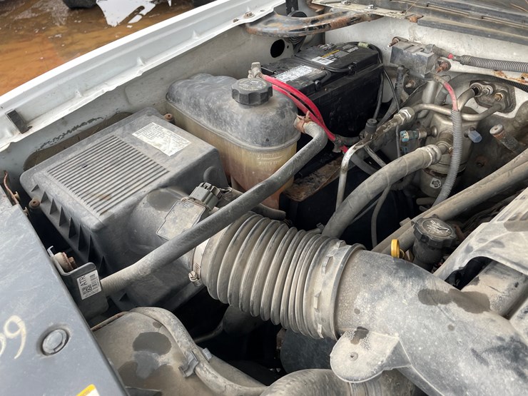 2009-chevrolet-silverado-2500-image-24