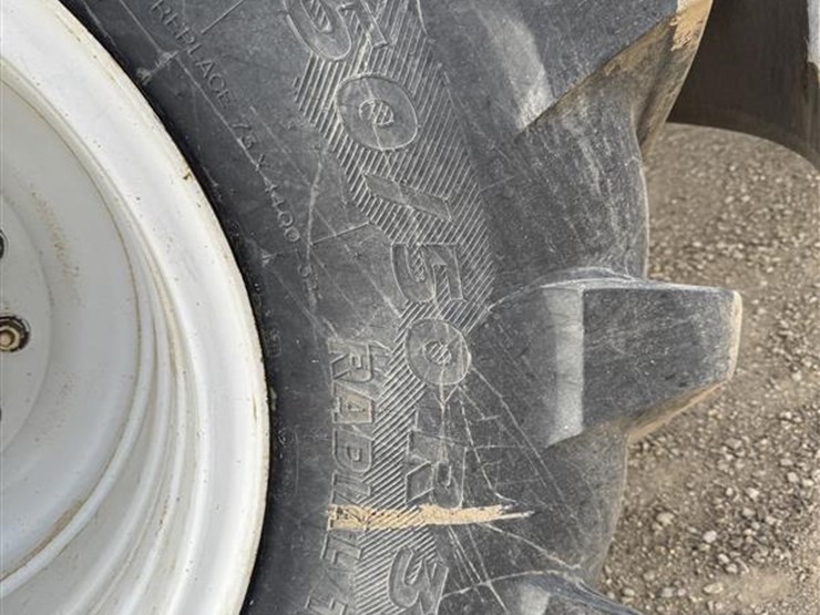 2005-john-deere-100-image-51