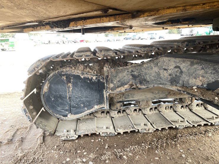 caterpillar-312f-image-11