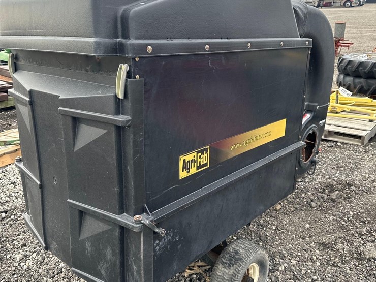 agri-fab-yard-vac-(wf)-image-2