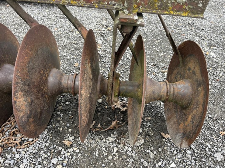 case-ih-370-image-12