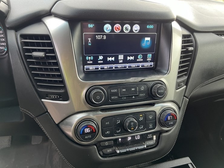 2018-chevrolet-tahoe-image-33