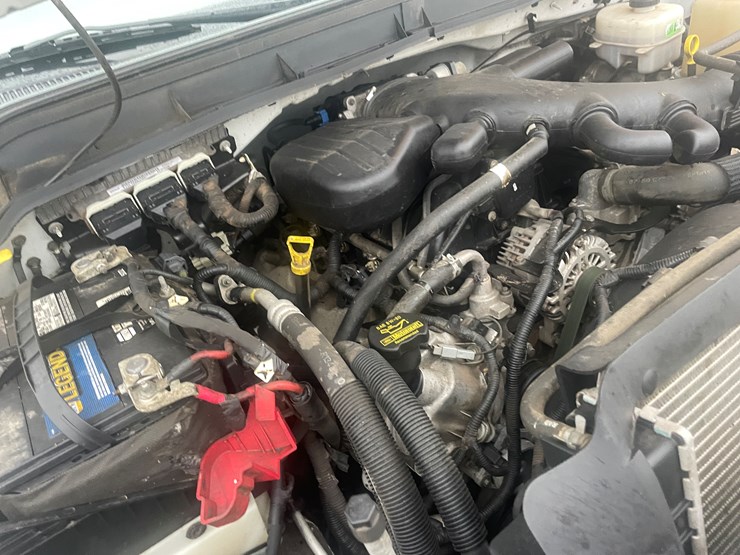 2013-ford-f550-image-22