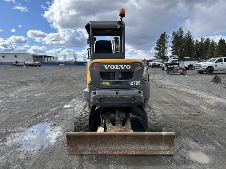 2019-volvo-ecr40d-image-4