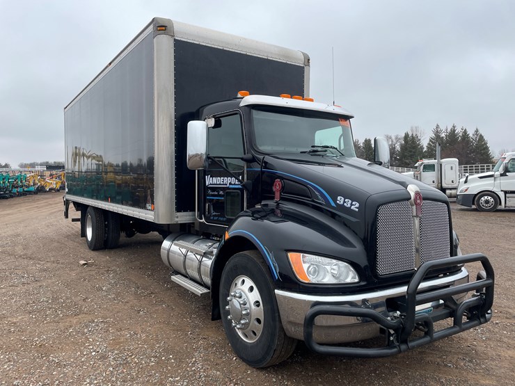 2022-kenworth-t370-image-5