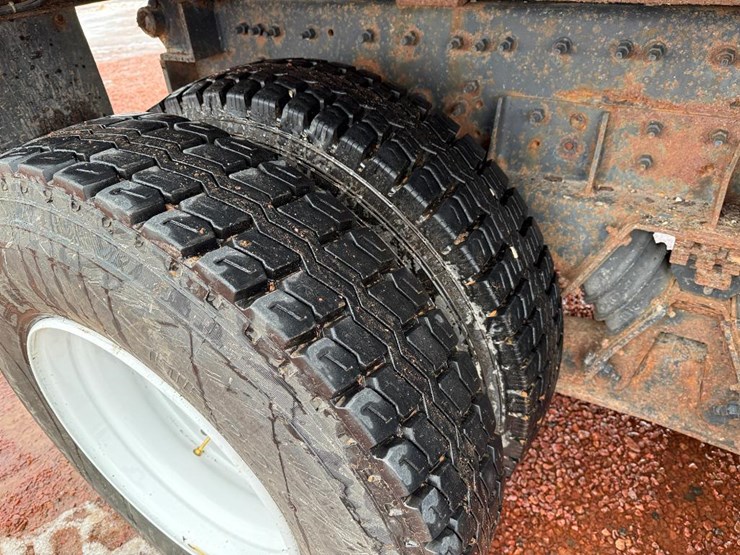 #280-•-lot-280-image-16