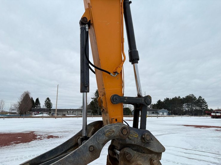 case-cx210d-image-34