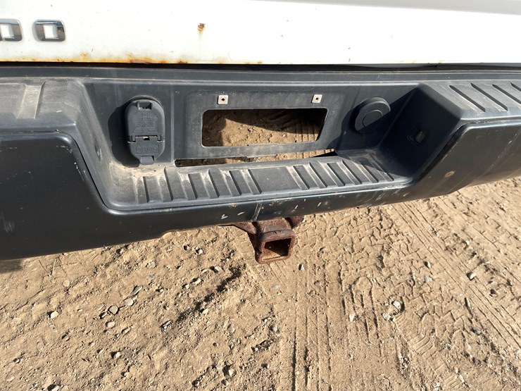 #1474-•-2014-chevy-silverado-pickup-truck-(has-mn-title)-image-16