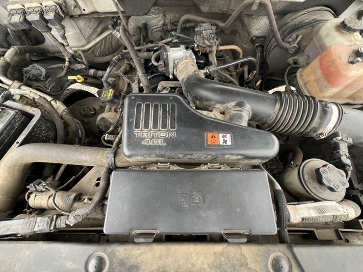 2009-ford-f150-xl-image-13