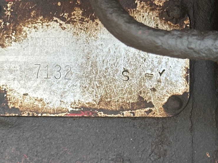 farmall-340-diesel-(sn#-7132)-(hess)-image-7