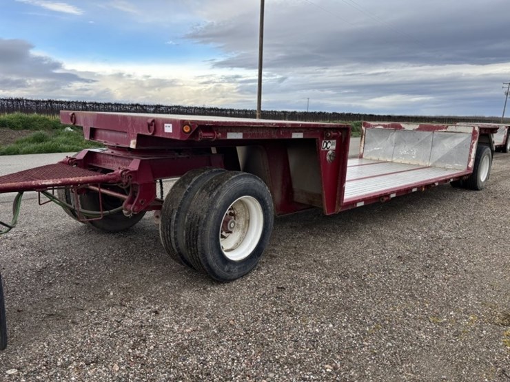 2016-dc-t/a-double-drop-pup-trailer-image-1