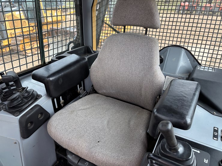 deere-650h-lgp-image-24