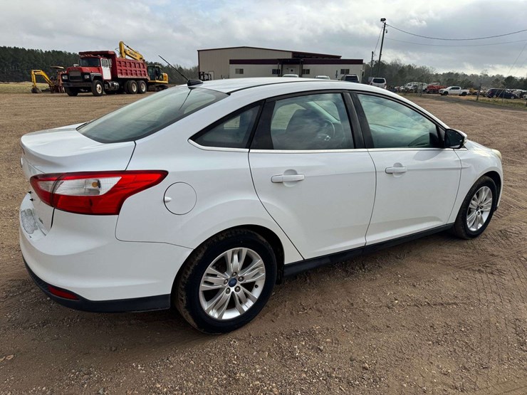 2012-ford-focus-sel-4-door-sedan---115,557-miles-image-3