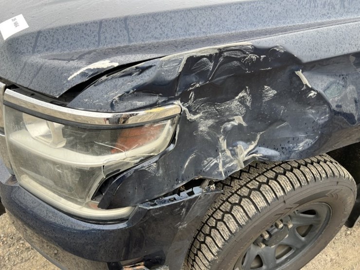 2015-chevrolet-tahoe-image-11