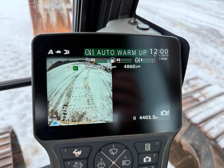 case-cx210d-image-70