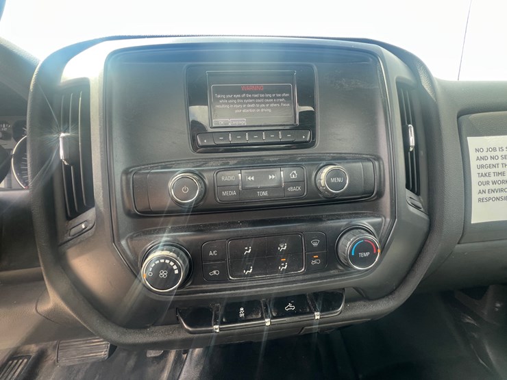 chevrolet-silverado-1500-image-20