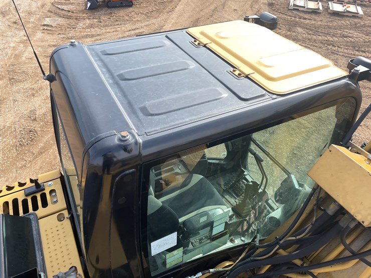 caterpillar-312f-image-40