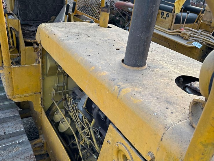 ih-td-9b-crawler-diesel-(sn#-855)-(hess)-image-4