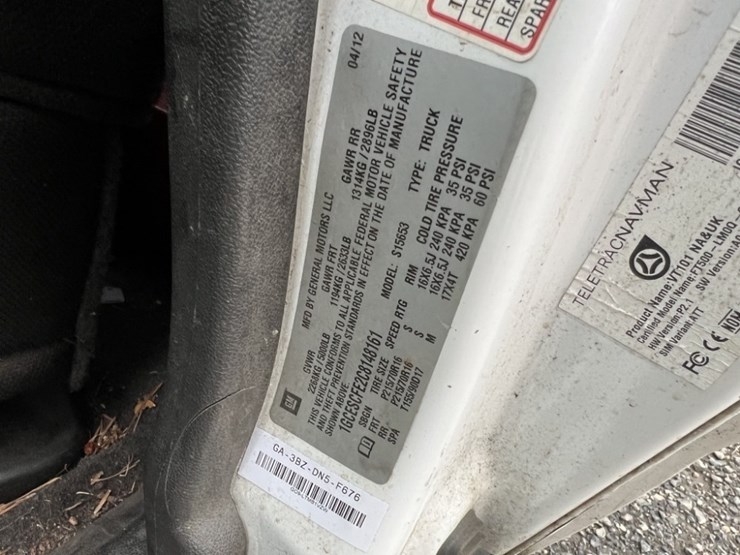 2012-chevrolet-colorado-lt-image-10