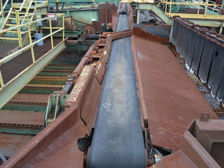 24"x55'-outfeed-belt-trough-w/-4-arm-sweep-kickers-no-drive-image-1