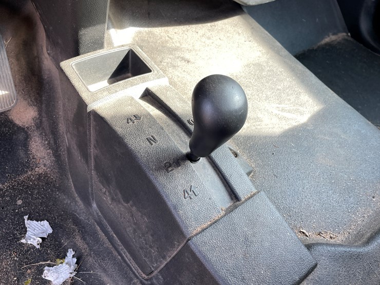 #1474-•-2014-chevy-silverado-pickup-truck-(has-mn-title)-image-46